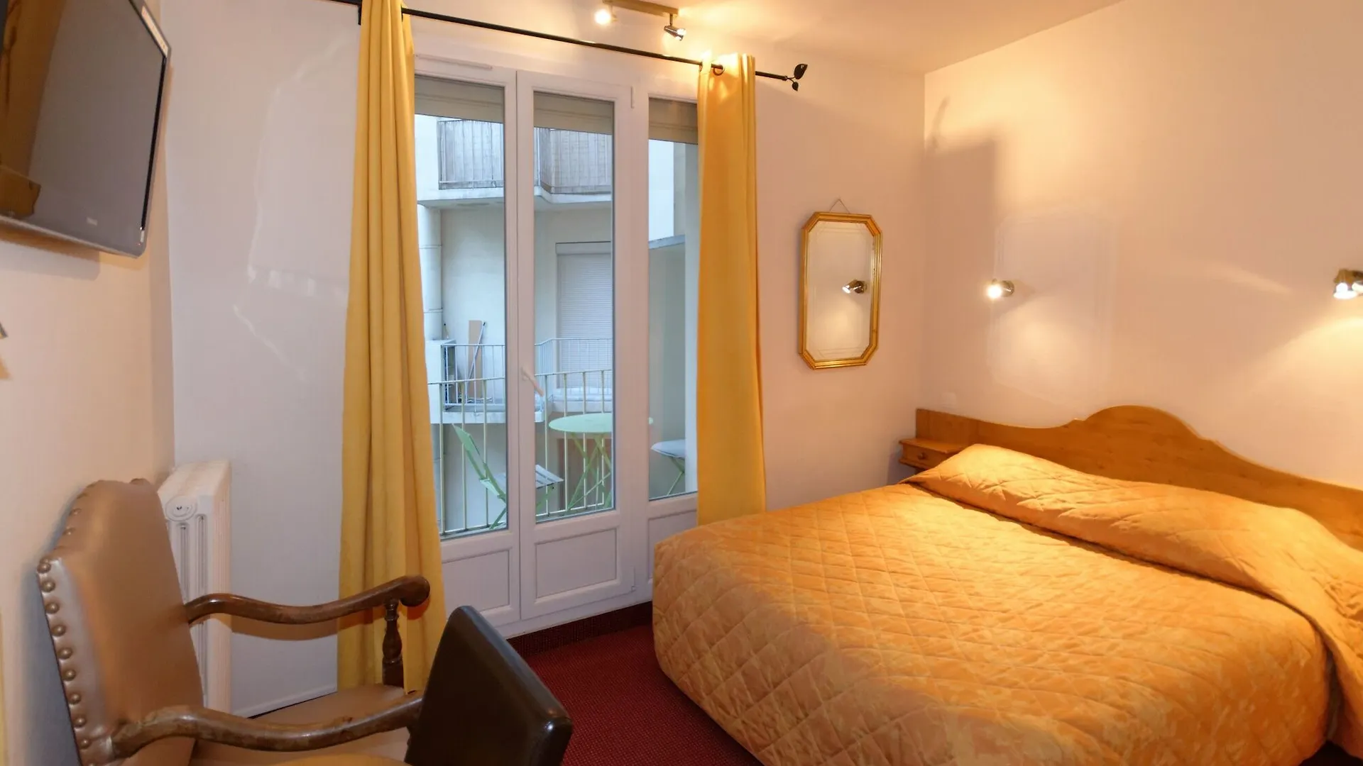 L'Auberge D'Helene Grenoble Centre 2*,  France